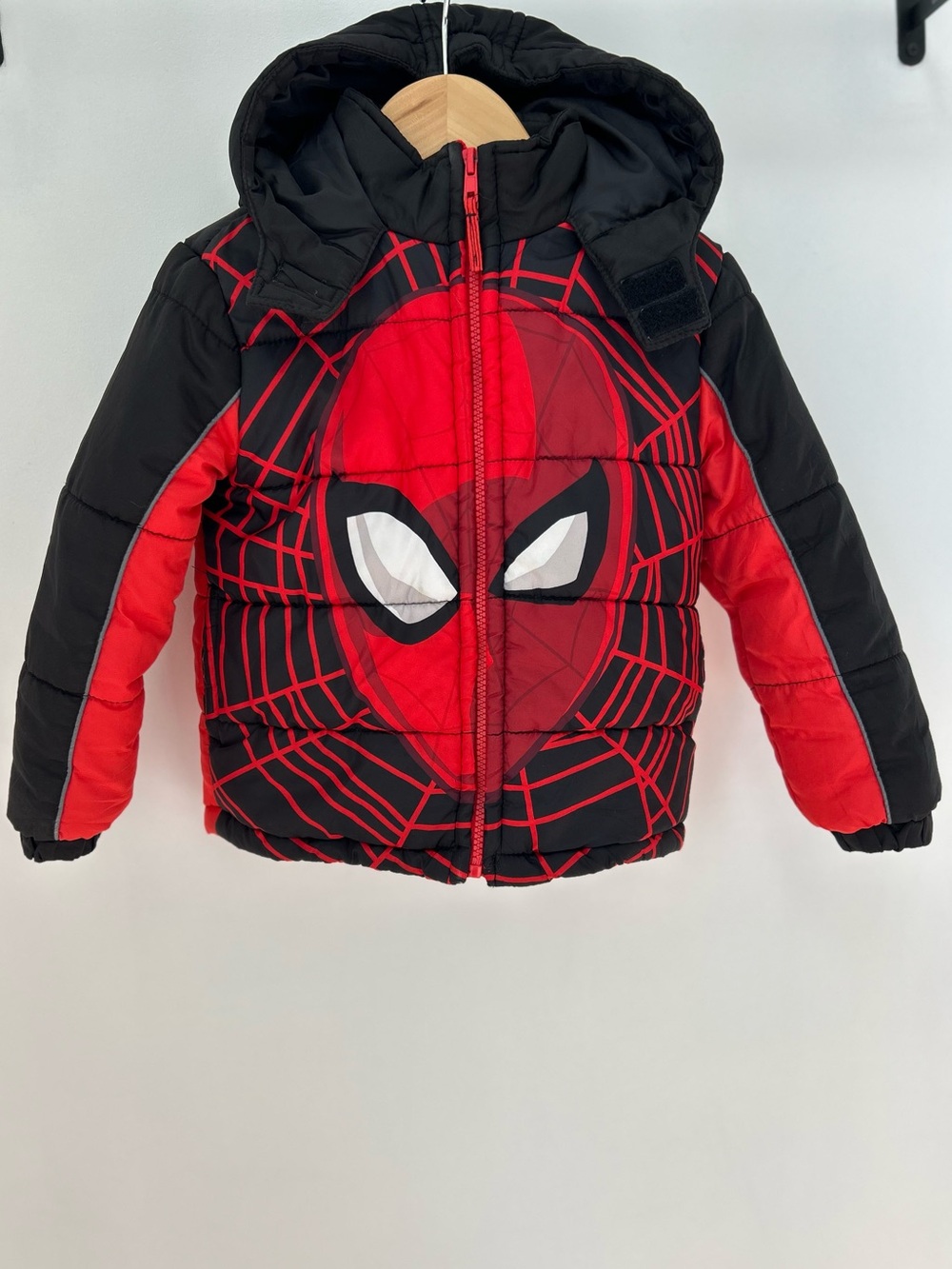 Marvel Spider-Man Red & Black Hooded Puffer Jacket Kids Size 4